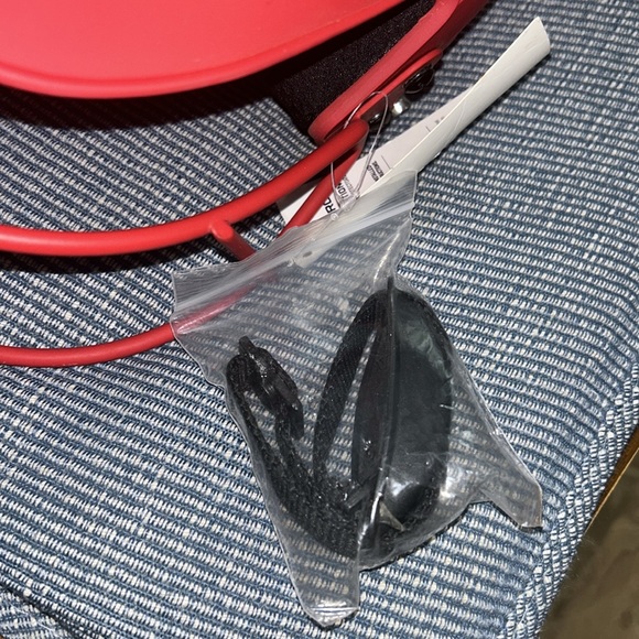 Champ Pro Softball 🥎 Helmet - Picture 4 of 8